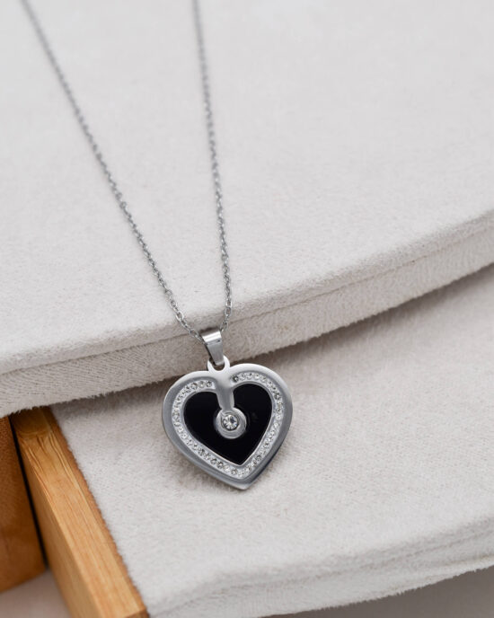 Μενταγιόν Καρδιά από Ανοξείδωτο Ατσάλι με Μαύρο Στοιχείο & Κρύσταλλα - Silver Heart Enamel Necklace