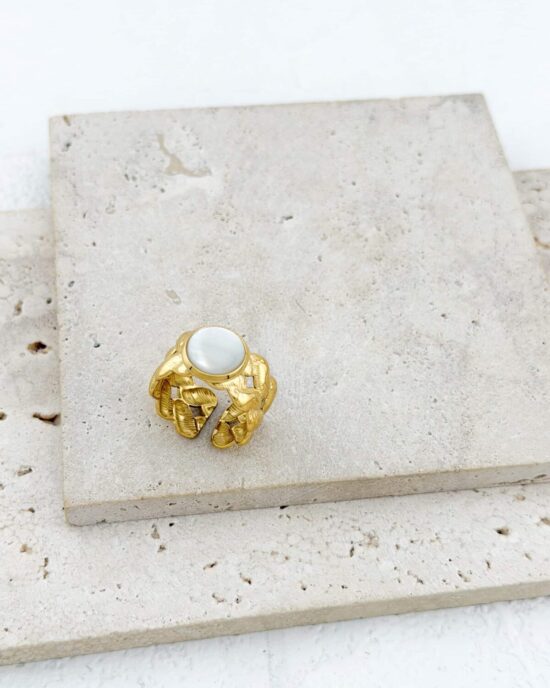 Γυναικείο Δαχτυλίδι από Ανοξείδωτο Ατσάλι σε Χρυσό Χρώμα με Λευκή Πέτρα