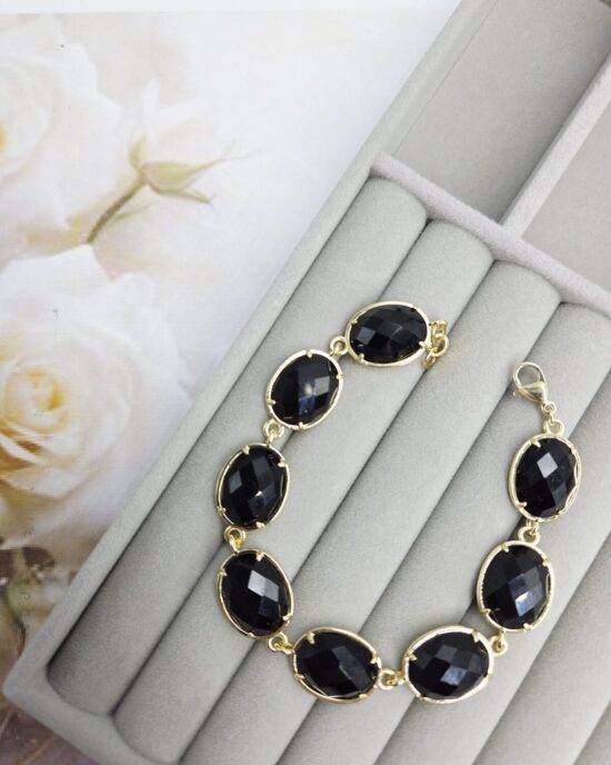 Βραχιόλι με Μαύρες Πέτρες από Ανοξείδωτο Ατσάλι σε Χρυσό Τόνο