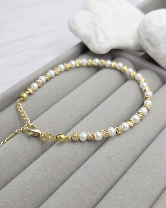 Βραχιόλι με Πέρλες και Διακοσμητικές Μπίλιες από Ανοξείδωτο Ατσάλι σε Χρυσό Τόνο