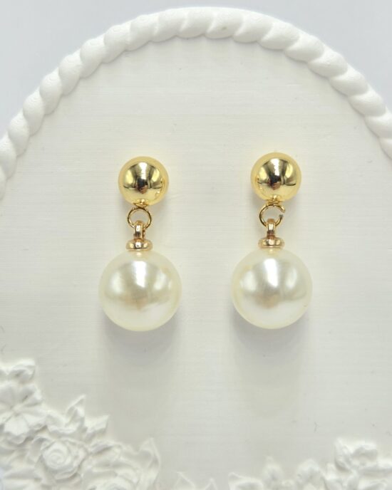 Σκουλαρίκια Καρφωτά με Κρεμαστή Πέρλα σε Χρυσό Τόνο
