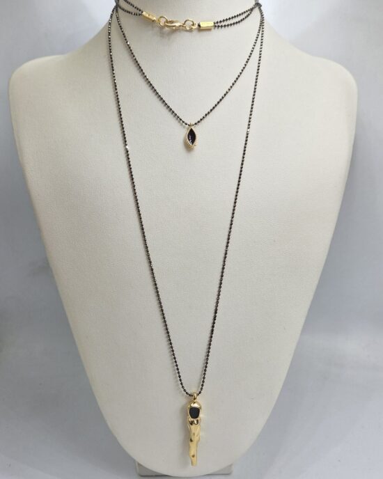 Διπλό Κολιέ Ανοξείδωτο Ατσάλι με Μαύρες Χάντρες & Χρυσά Στοιχεία – Layered Design