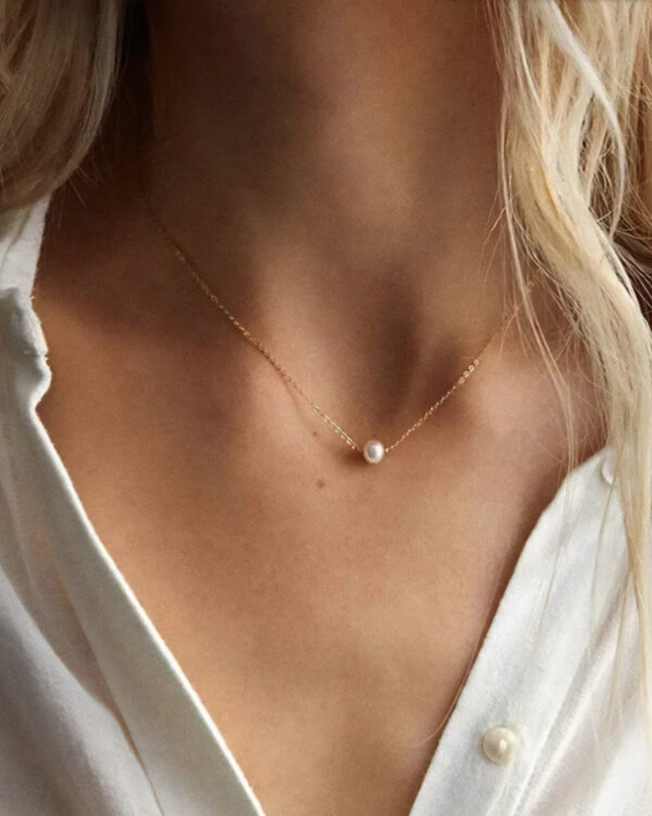 Ατσάλινο Κολιέ με Πέρλα σε Χρυσή Αλυσίδα – Minimal Stainless Steel Necklace
